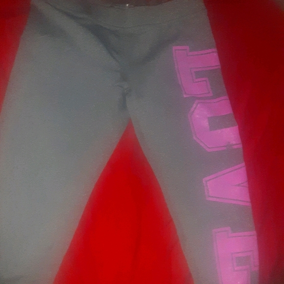 Capris - Picture 4 of 4